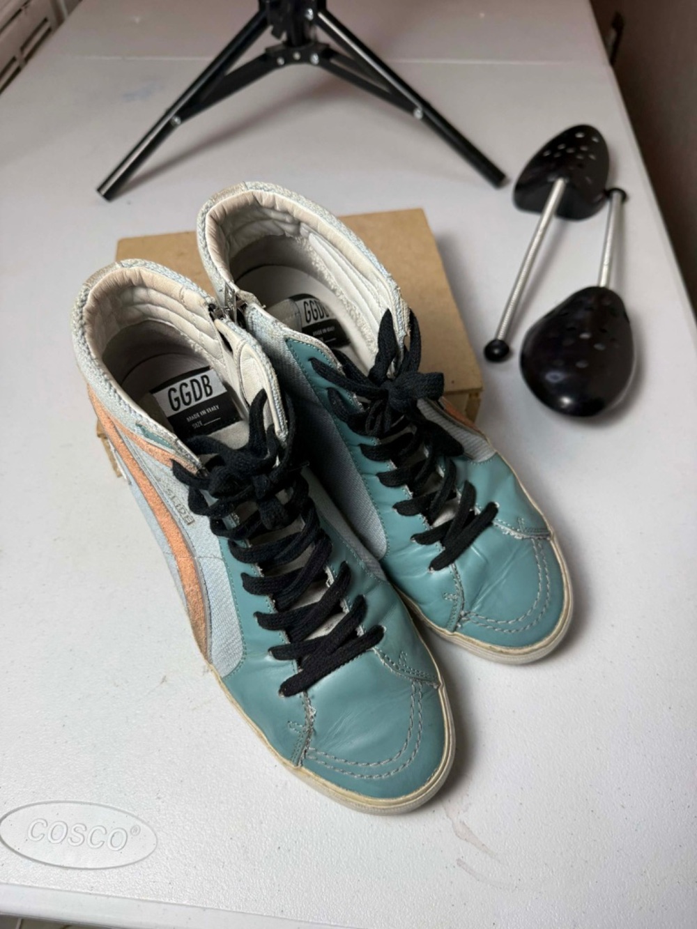 Golden Goose Sneakers in Blue
Sz 40 / US 10 - Picture 13 of 13